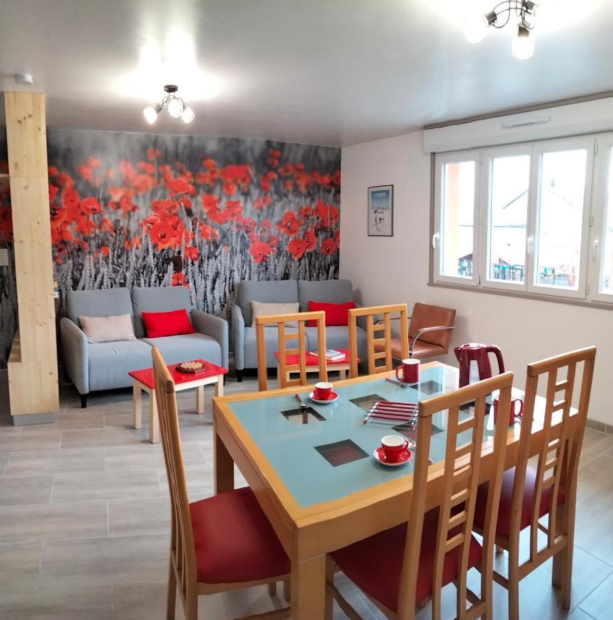 Willa Les Coquelicots Cormaranche-en-Bugey Zewnętrze zdjęcie